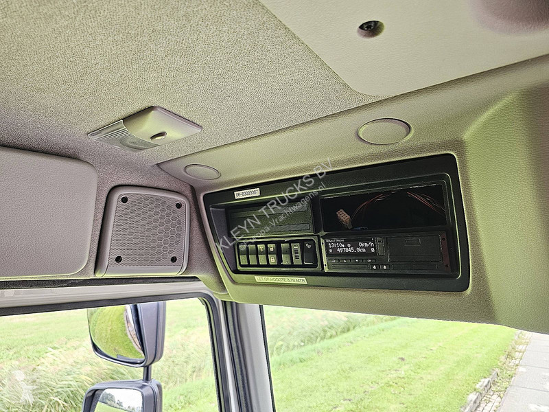 Camión Renault D 210 11.9T LIFT SIDE DOOR