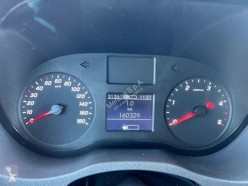 Kamion Mercedes 414 cassonato passo lungo 43/35