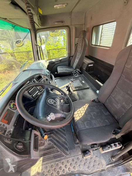 Kamion Mercedes 3344