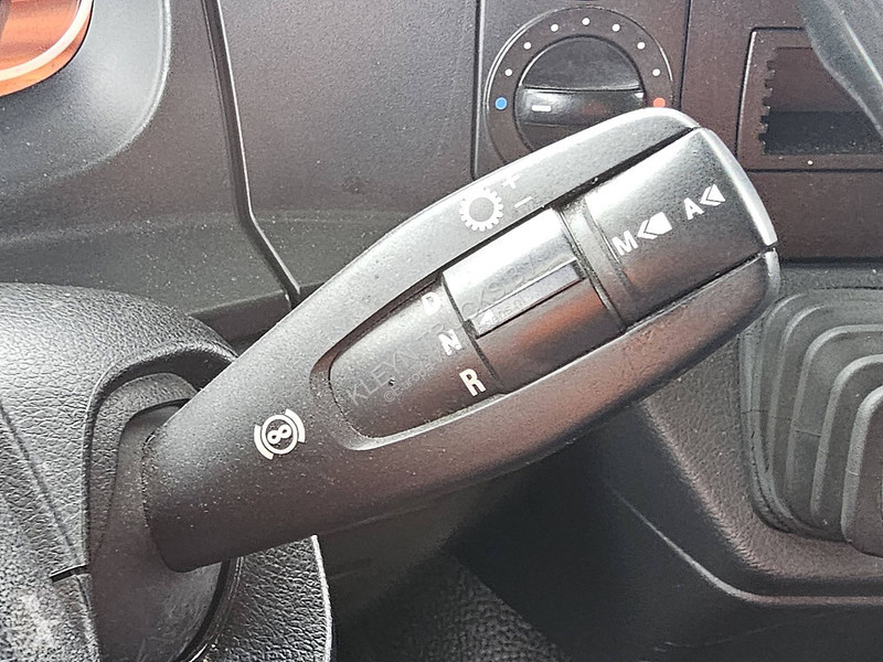Kamion Mercedes 1530
