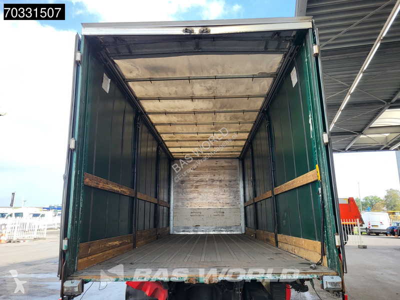 Camión Mercedes 1522 4X2 15t Curtainsides...