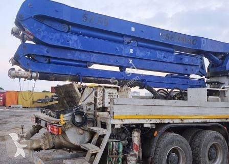 Camión Mercedes 3335