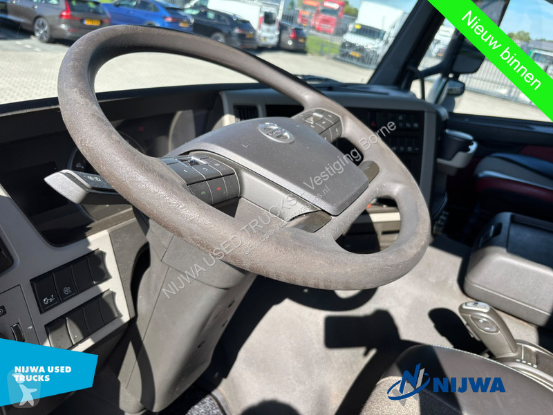 Teherautó Volvo 330 4x2 Low Mileage +...