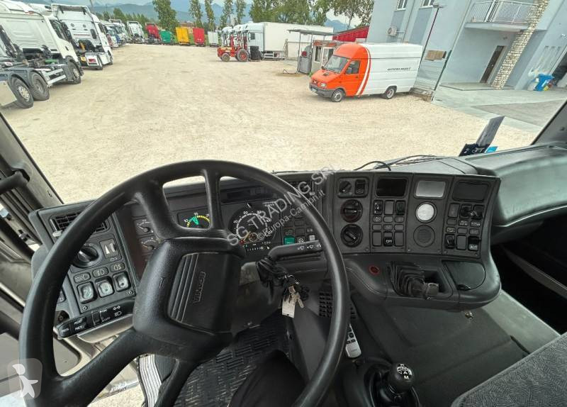 Camión Scania 420