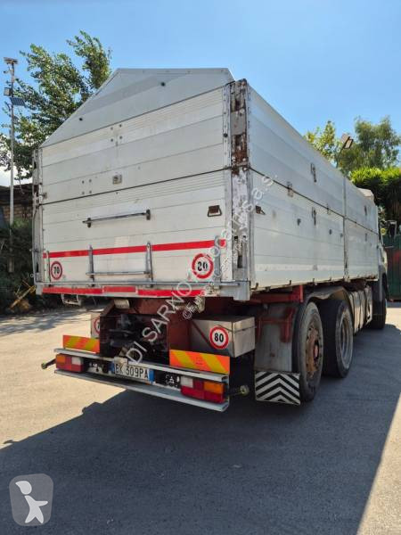Camión Iveco 240.48