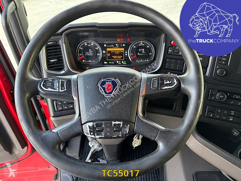 Camião Scania 450