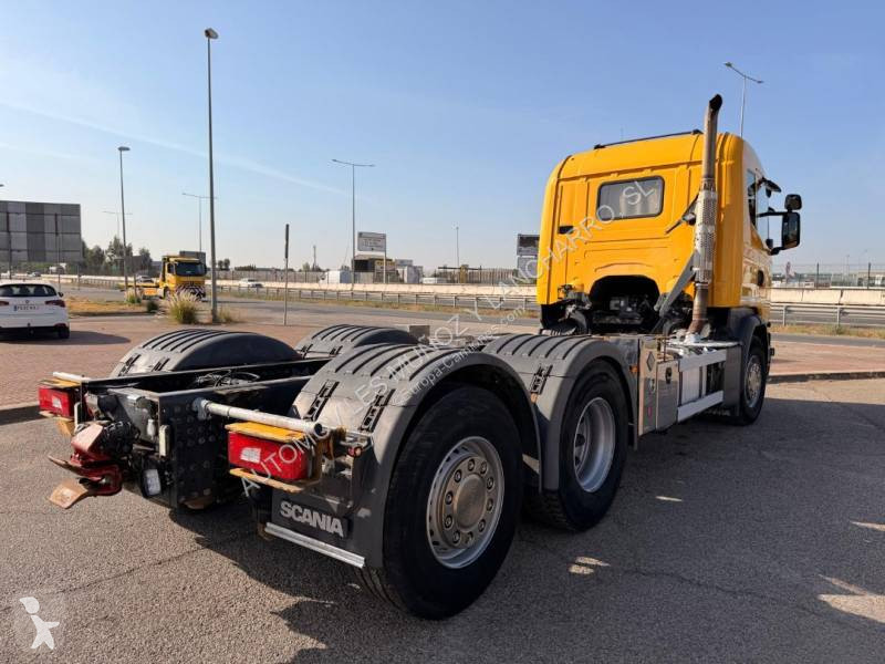 Camion Scania 490