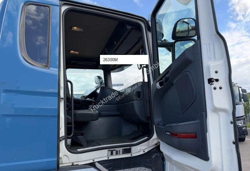 Camión Scania Multilift XR26Z65-P-IT2B