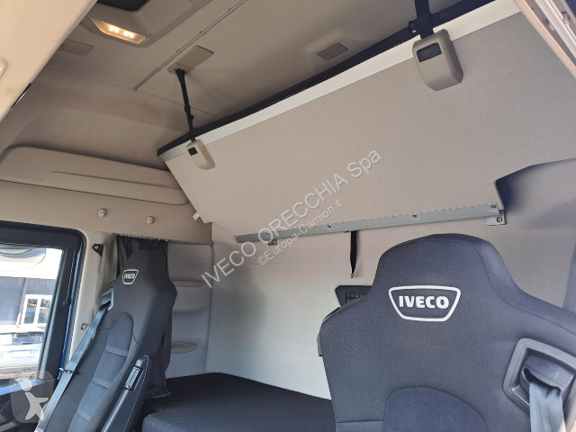 Camion Iveco AS260S46Y/P
