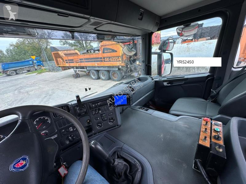 Camião Scania P400