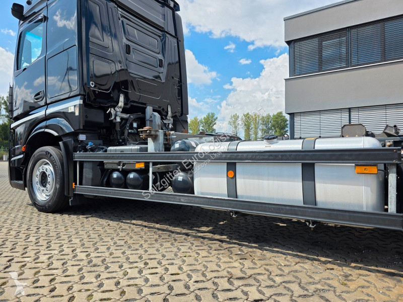 Camion Mercedes 2553 | 6E | Ret. | Sterzante /...
