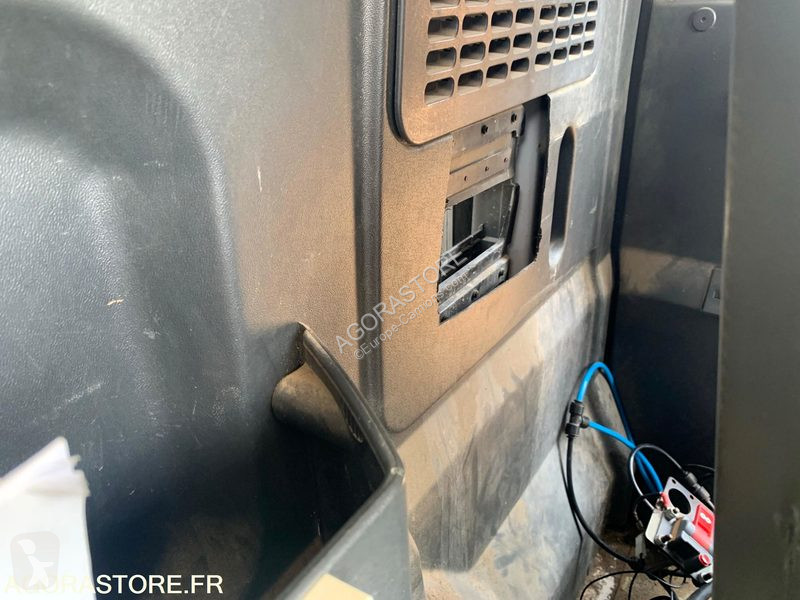 Camion Iveco 130E18