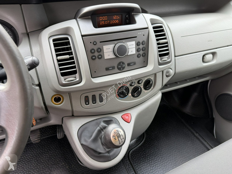 Camion Opel Vivaro