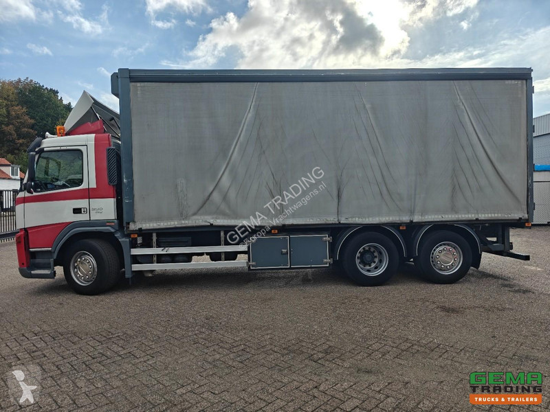 Camion Volvo 330 EEV 6X2 Day Cabin EEV - Roller...