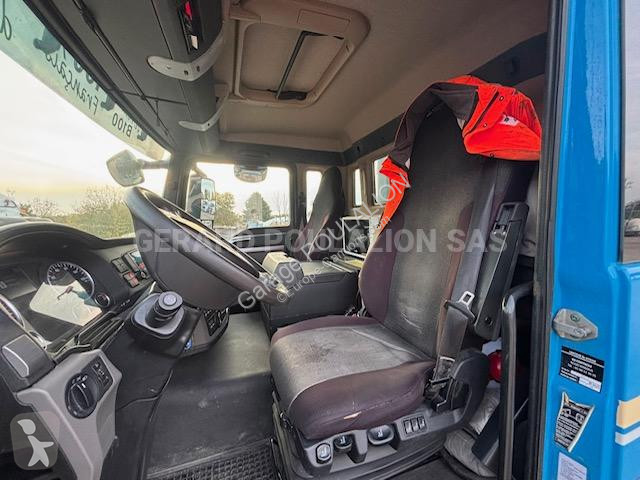 Camion MAN bâchage manuel  35.420