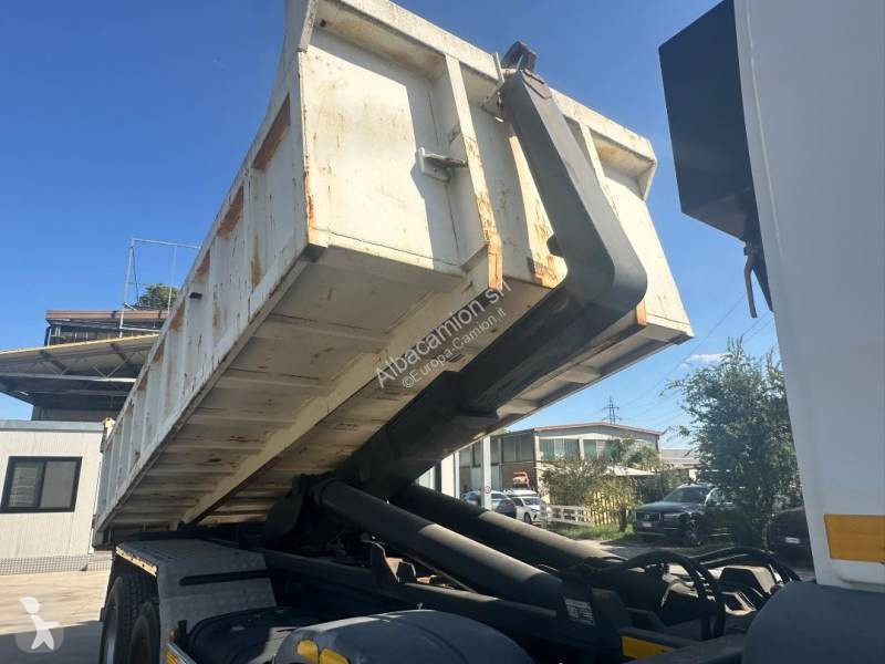 Camion MAN 41.440
