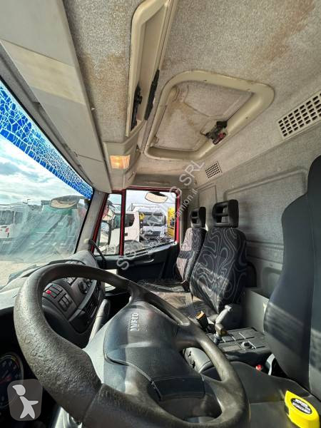Iveco 180 E 28 truck