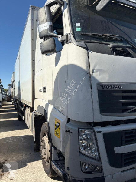 Camion Volvo 420
