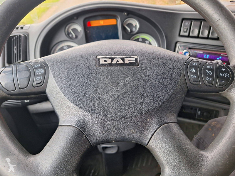 Грузовик DAF 220