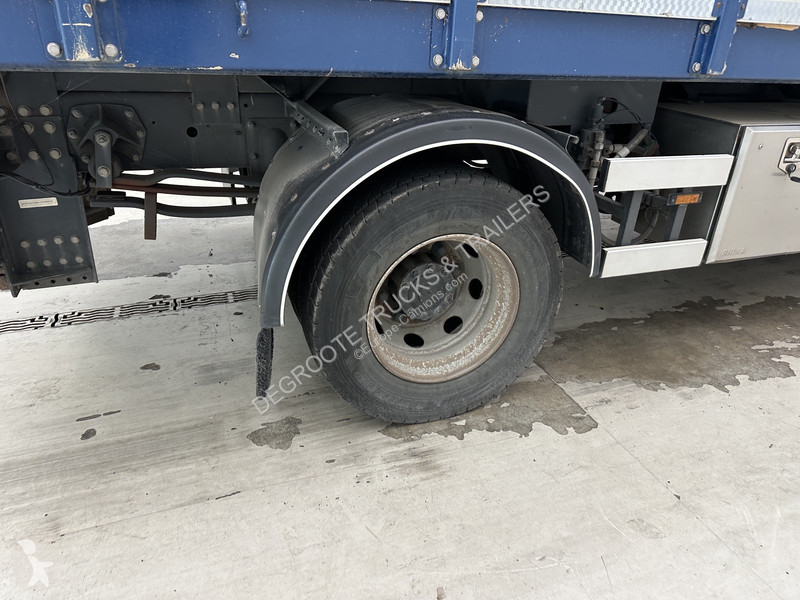 Camion DAF 220