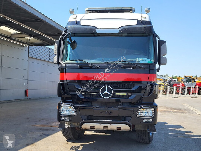 Lastbil Mercedes 4151