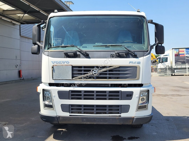 Lastbil Volvo 420