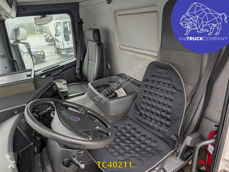 Camión Scania 230