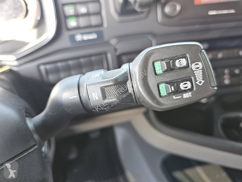 Camión Scania 450 6x2*4