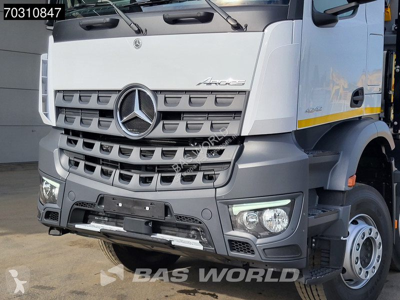 Camión Mercedes 4242 8X4 20m3 Tipper 13-Ltr...