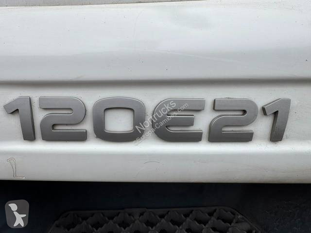 Camião Iveco 120 E 21