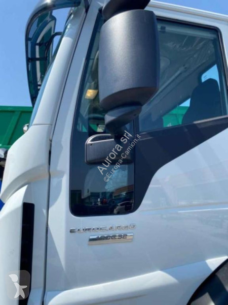 Camion Iveco EUROCARGO 180E32K SCARRABILE