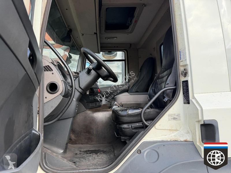 شاحنة DAF 10X4 MIDLIFT Steel-sprung - Insulated...