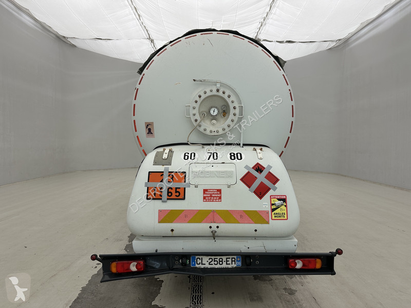 شاحنة Renault 270 DCi