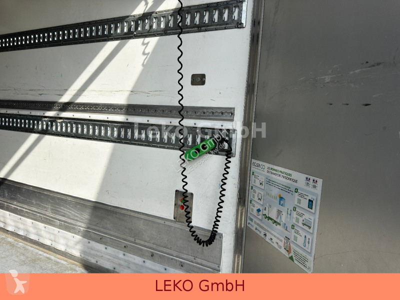 شاحنة Mercedes 1218 Mit Carrier Sp 1250Mt