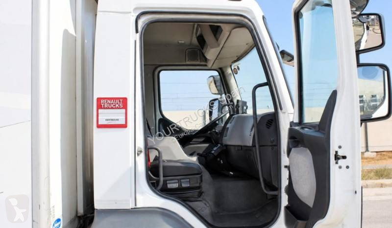 شاحنة Renault 240