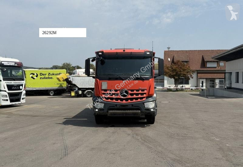 Camion Mercedes 3243