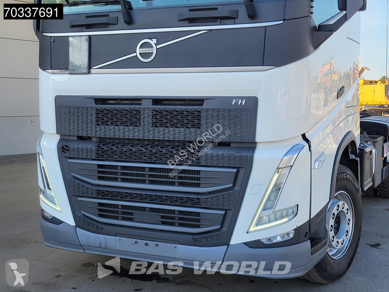 Kamion Volvo 500 6X2 HIAB ULT21S61...