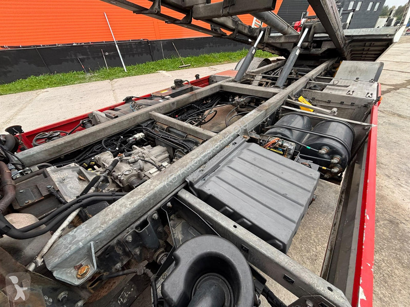 Kamion Renault D 7.5 4x2 ISOLI TRANSPORTER 2 /...