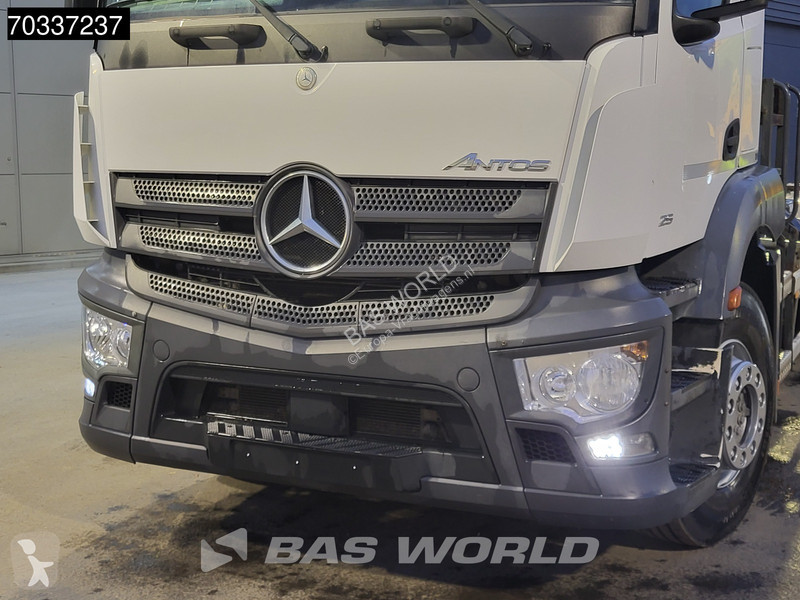 Mercedes 2543 6X2 HIAB 20t Lift+Steering Axle...