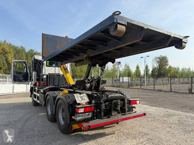 Vrachtwagen Renault 380.26 DTI 11