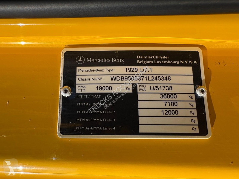 Mercedes 1829 + LOADLIFT 3000 KG + MANUAL + BOX...