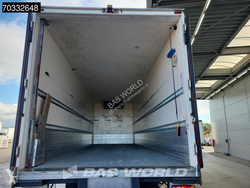 Kamion Renault D 280 D 4X2 Carrier Supra...