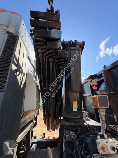 Iveco 570 truck