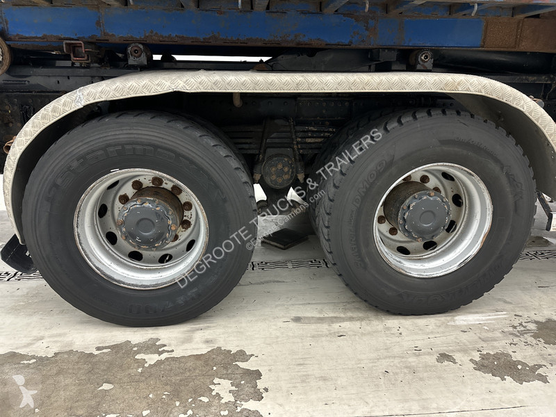 MAN 33.400 - 6x4 truck