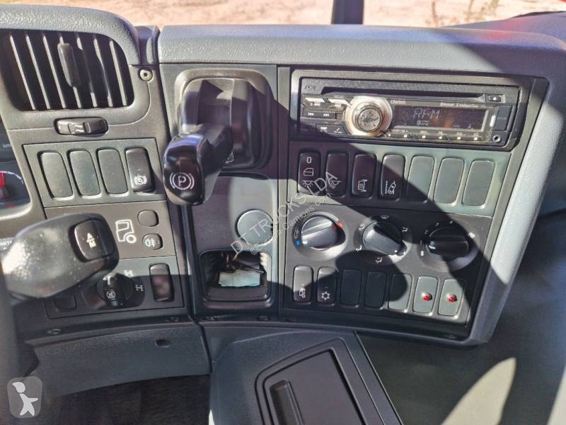 Scania 410 truck