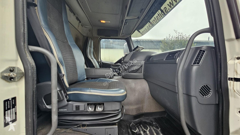 Volvo FM 370 Liebherr 9m3 truck