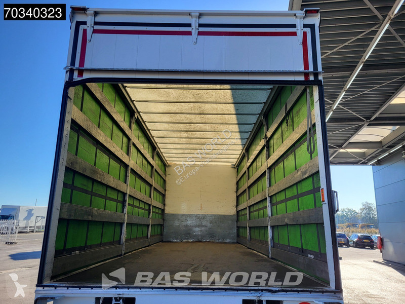Lastbil Volvo 250 4X2 18tonnner curtainsides...