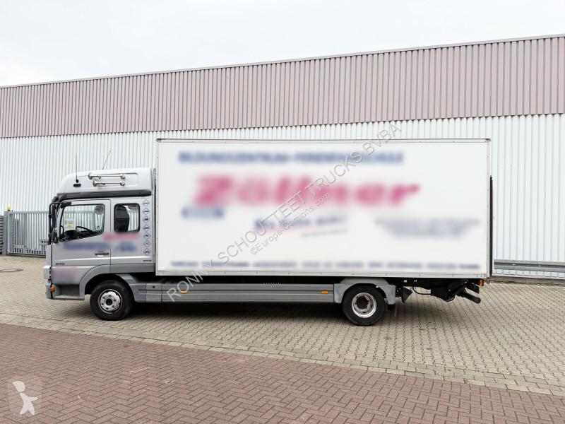 شاحنة Mercedes Atego 818 4x2 Atego 818 4x2,...