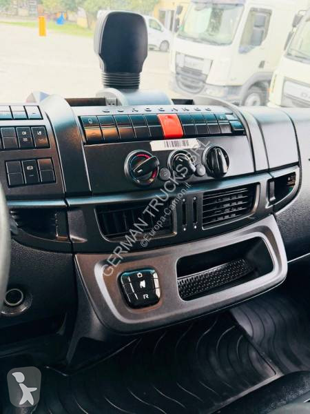 Kamion Iveco 140 E 28