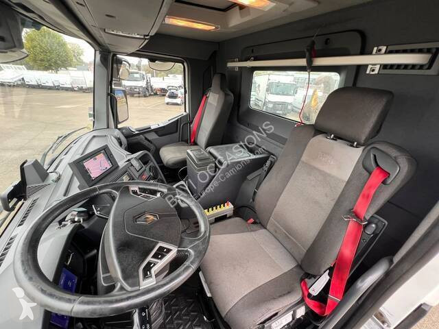 شاحنة Renault 440.26 DTI 13